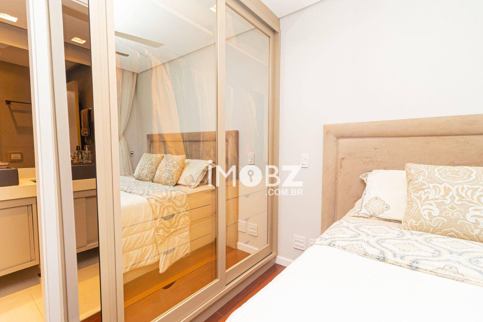 Apartamento à venda com 2 quartos, 69m² - Foto 41