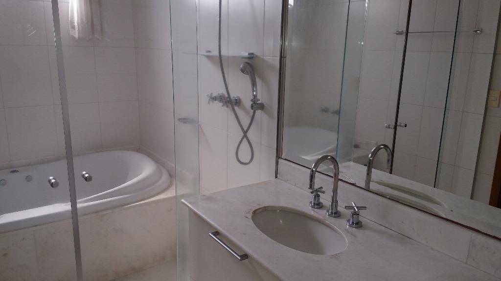 Apartamento à venda com 4 quartos, 257m² - Foto 31