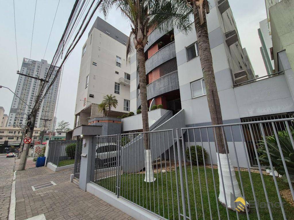 Apartamento para alugar com 2 quartos, 73m² - Foto 22