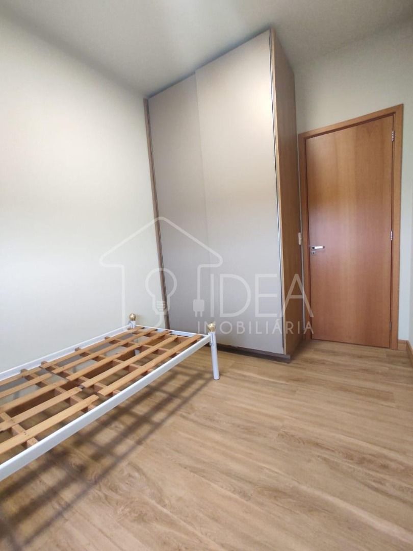 Apartamento à venda com 3 quartos, 81m² - Foto 12