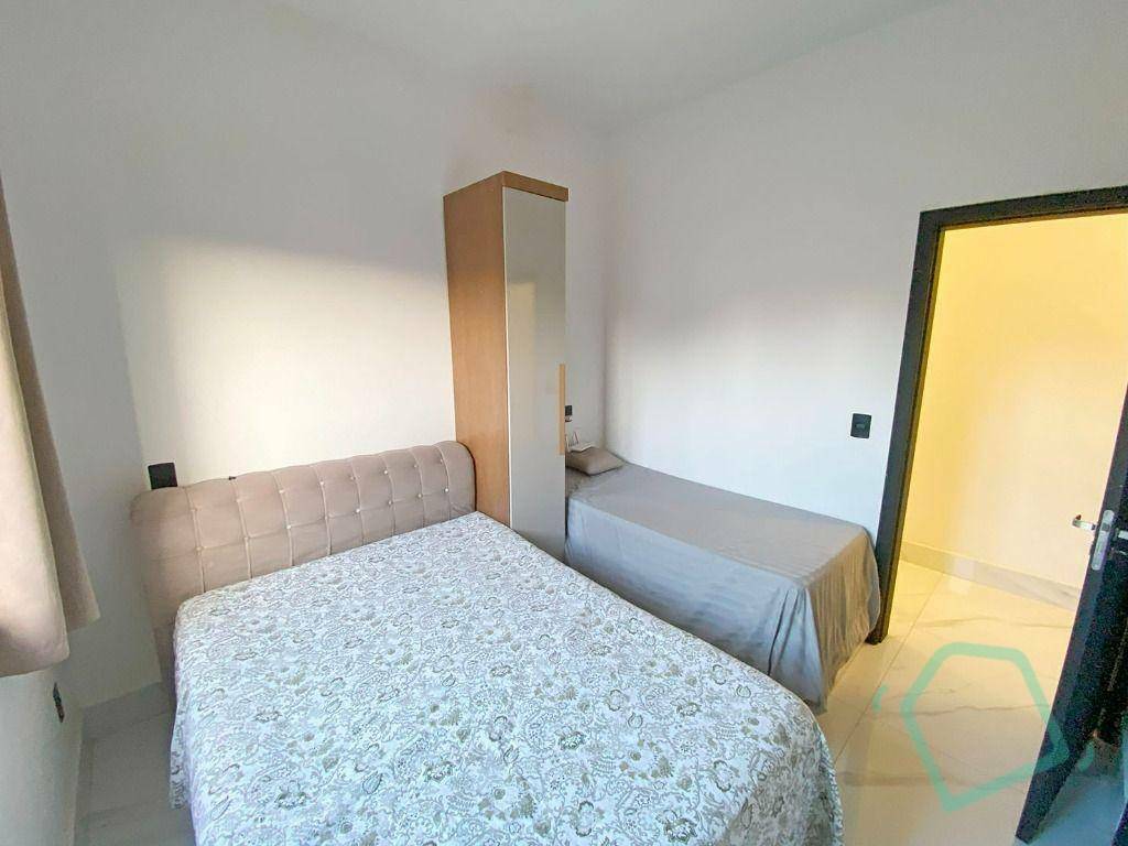 Casa de Condomínio à venda com 3 quartos, 227m² - Foto 33