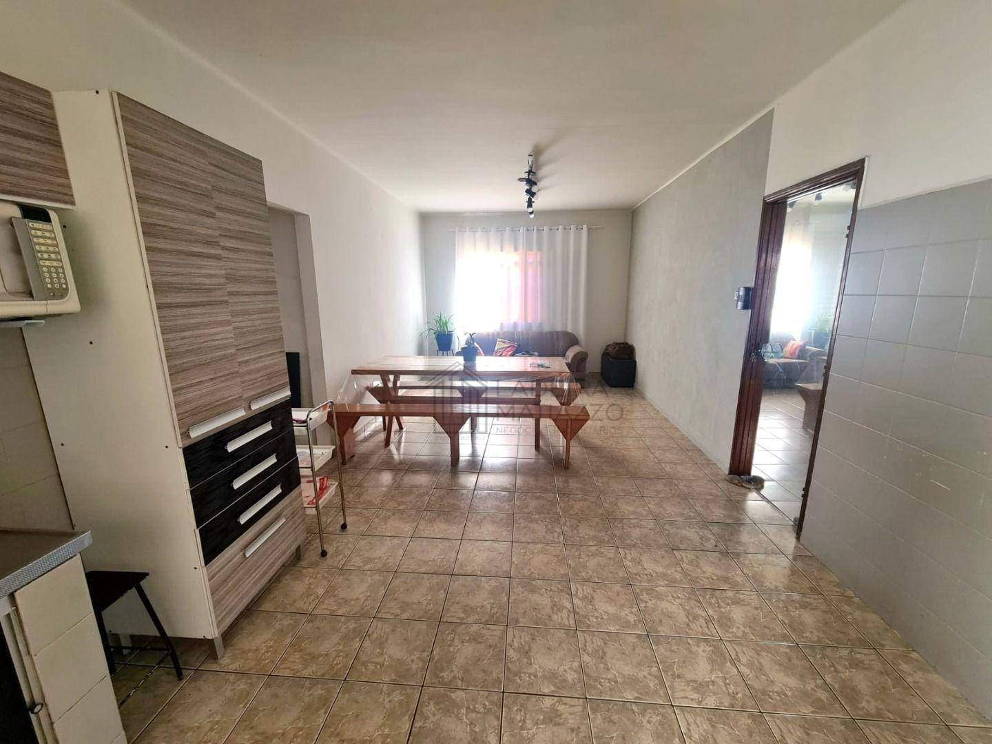 Casa, 3 quartos, 168 m² - Foto 3
