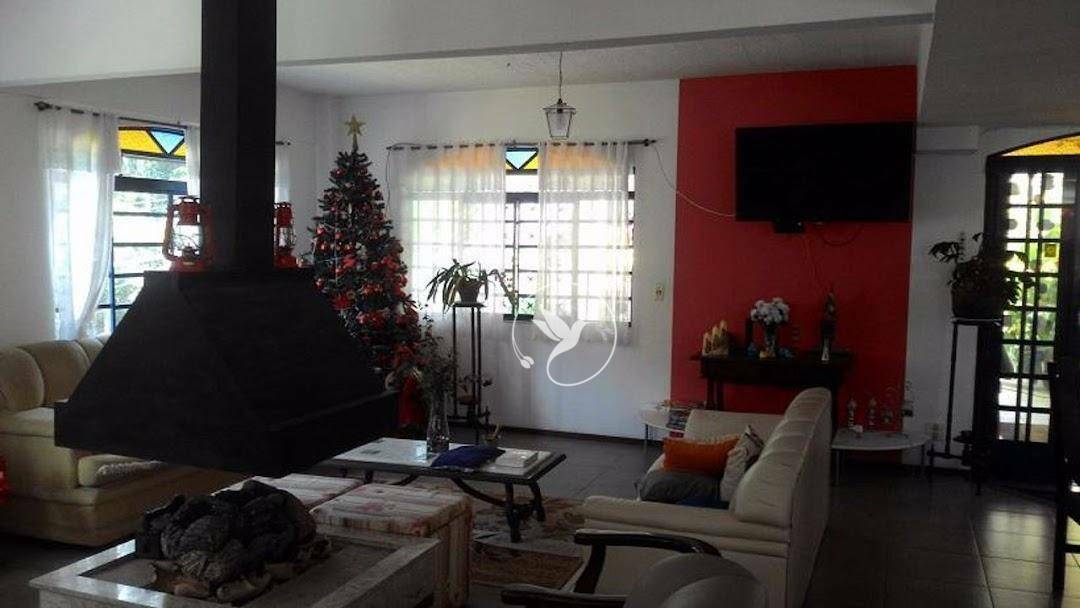 Pousada-Chalé à venda com 27 quartos, 1120m² - Foto 9