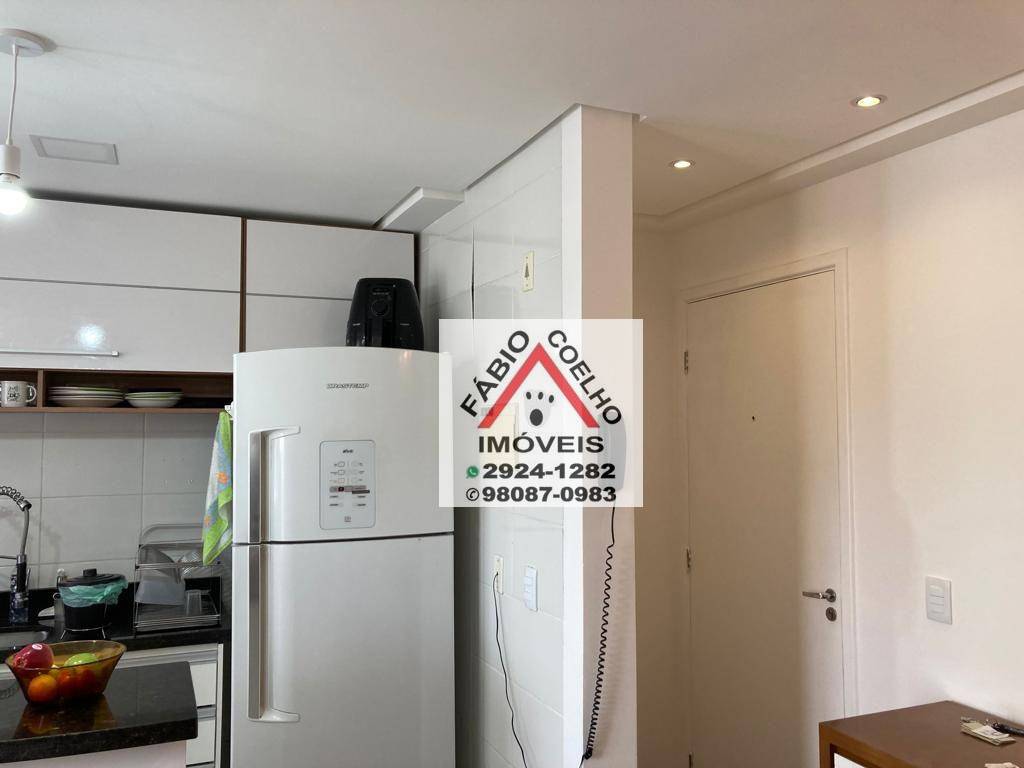 Apartamento à venda com 2 quartos, 47m² - Foto 14