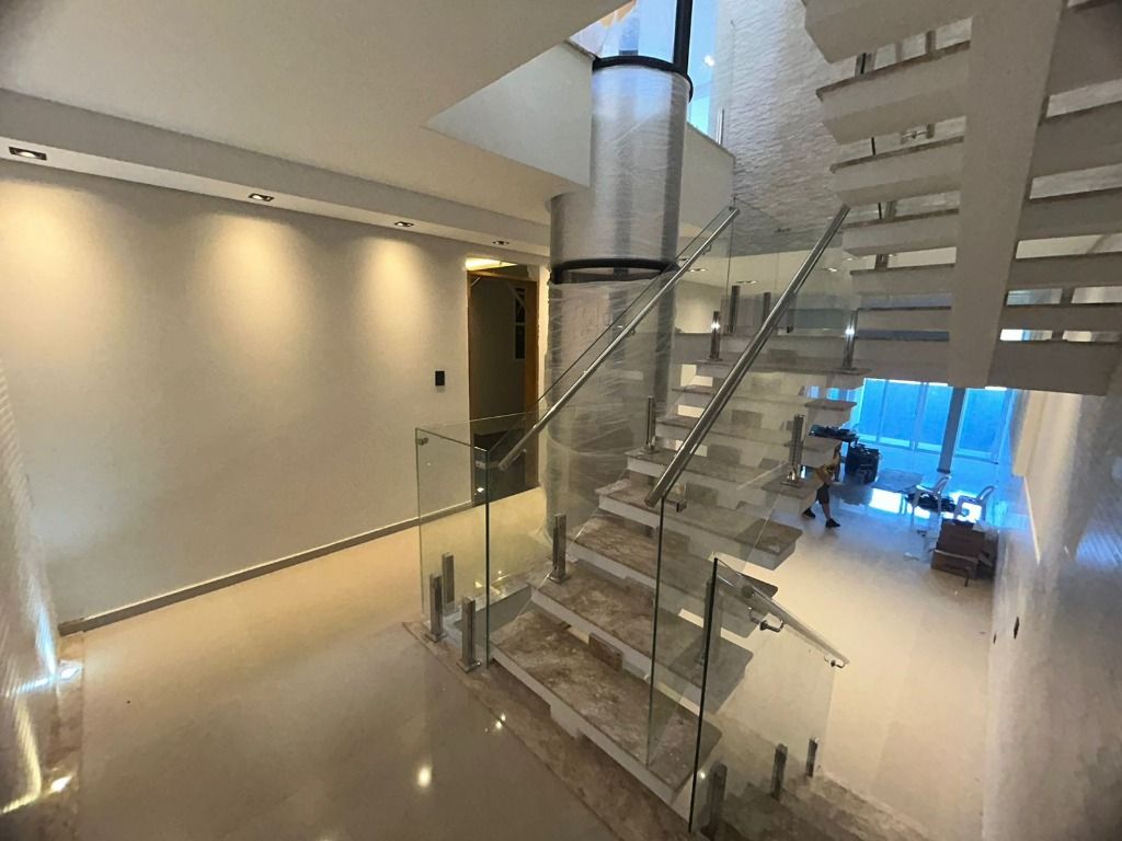 Casa de Condomínio à venda com 3 quartos, 570m² - Foto 37