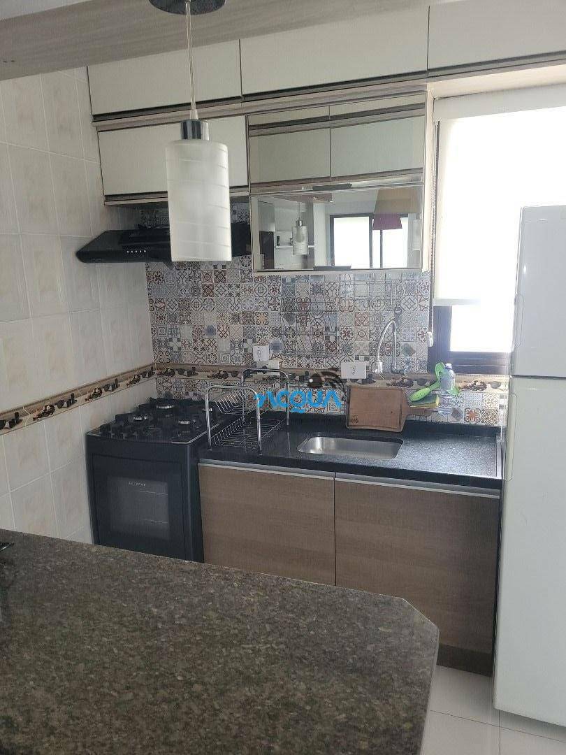 Apartamento à venda com 2 quartos, 80m² - Foto 4