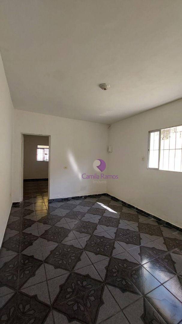 Casa à venda com 2 quartos, 100m² - Foto 4