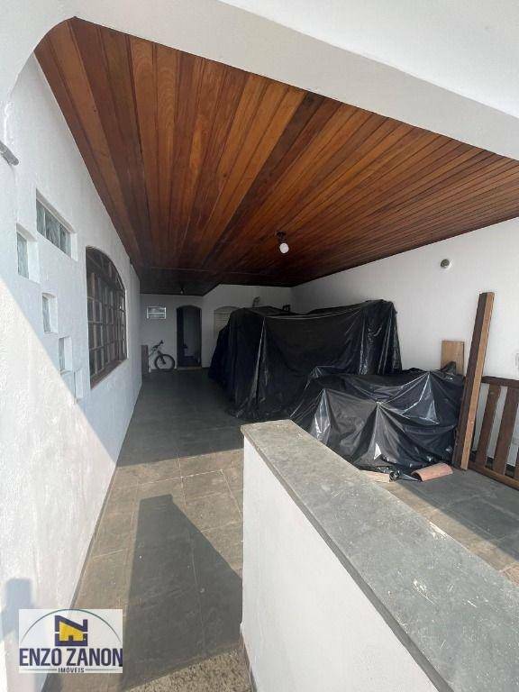 Sobrado à venda com 6 quartos, 328m² - Foto 30