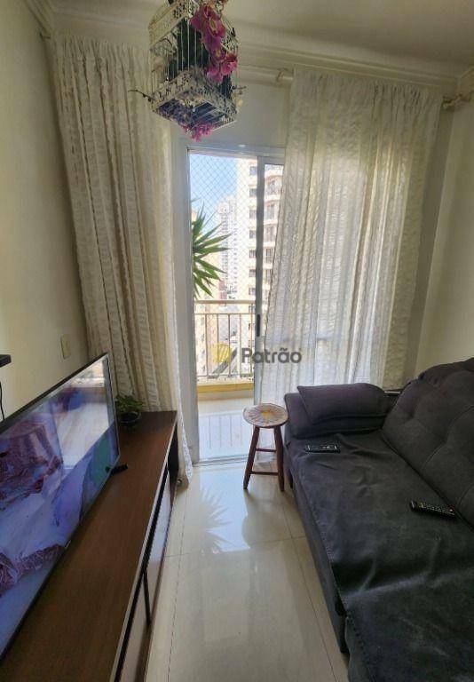 Apartamento à venda com 3 quartos, 69m² - Foto 4