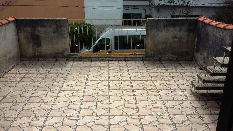 Sobrado à venda com 3 quartos, 300m² - Foto 2