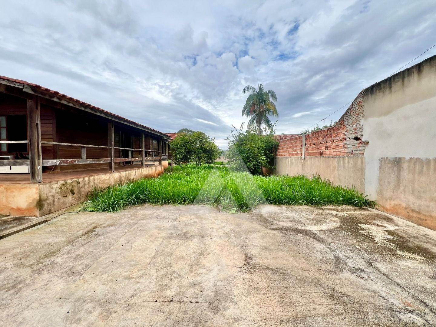 Terreno, 300 m² - Foto 1