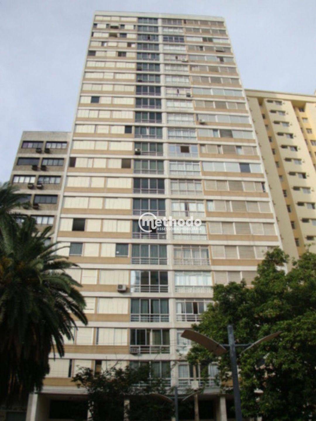 Apartamento à venda com 3 quartos, 200m² - Foto 1