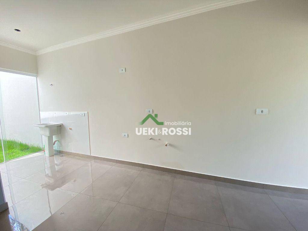 Casa à venda com 2 quartos, 68m² - Foto 8