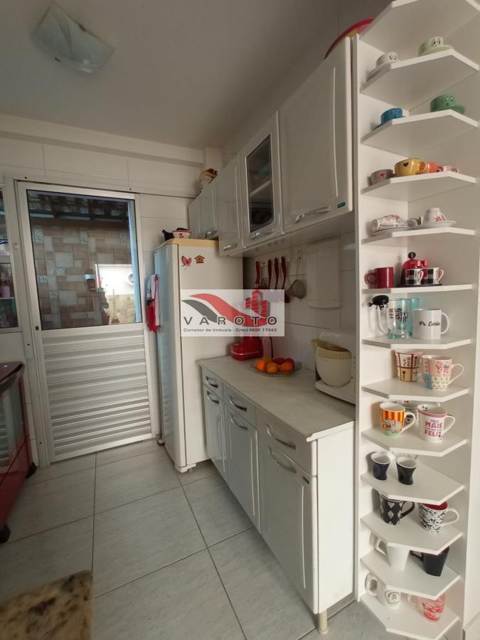 Apartamento à venda com 3 quartos, 30m² - Foto 13