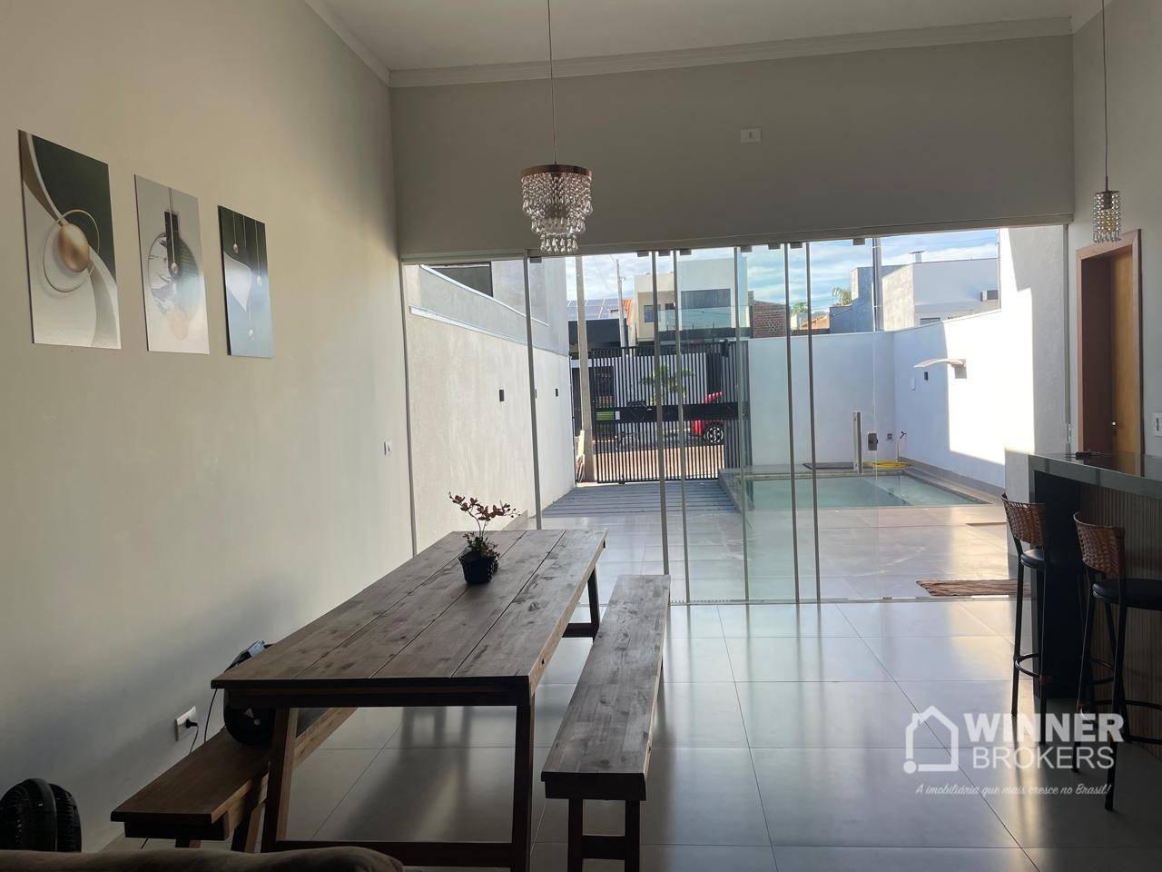 Casa à venda com 2 quartos, 108m² - Foto 4