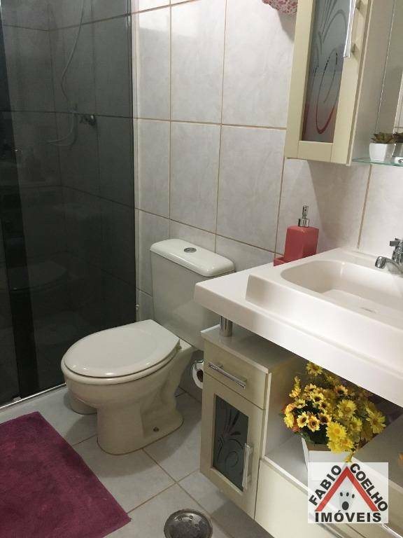 Apartamento à venda com 2 quartos, 70m² - Foto 7