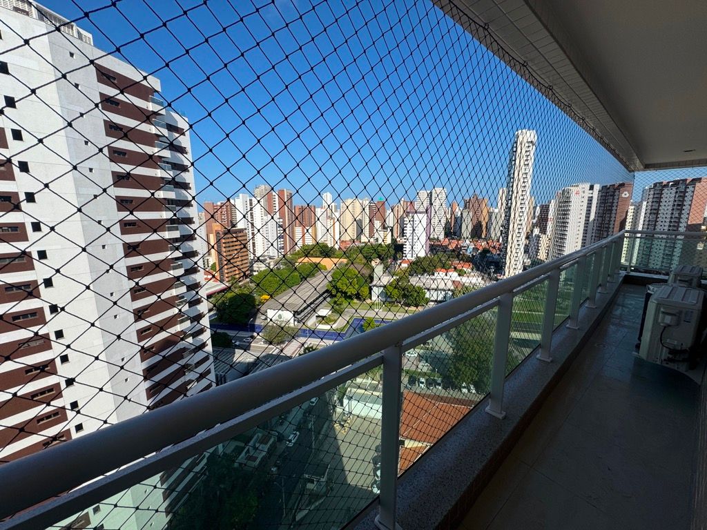 Apartamento à venda com 2 quartos, 75m² - Foto 13