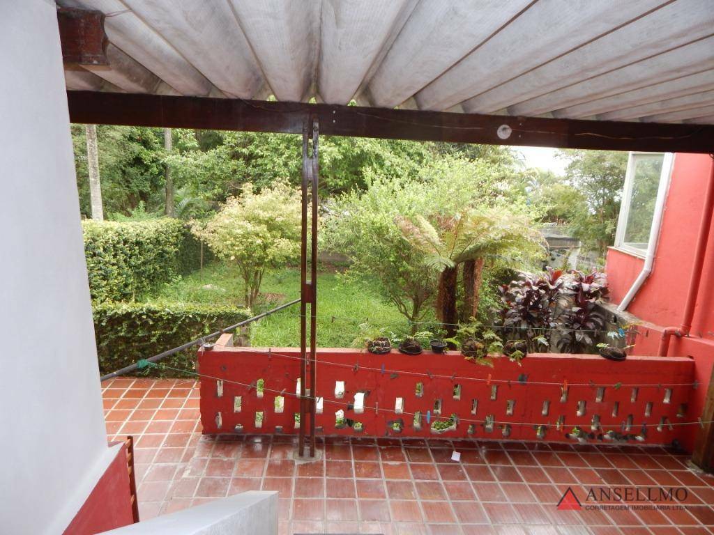 Casa à venda e aluguel com 2 quartos, 150m² - Foto 11
