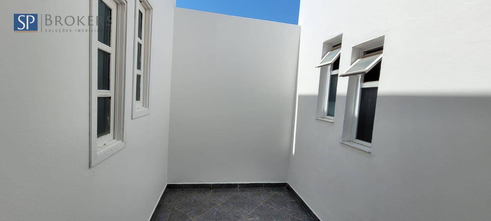 Casa à venda com 3 quartos, 168m² - Foto 10