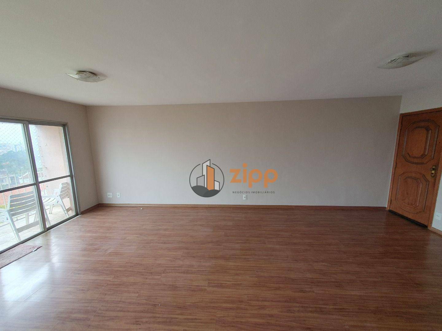 Apartamento à venda com 3 quartos, 116m² - Foto 2