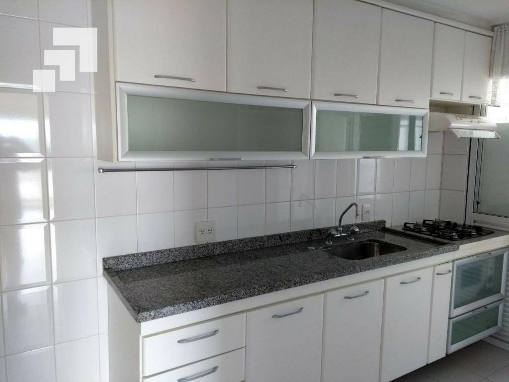 Apartamento para alugar com 2 quartos, 94m² - Foto 11