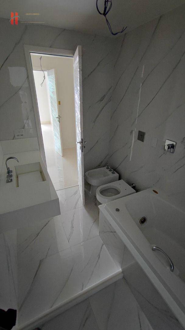 Apartamento à venda com 4 quartos, 195m² - Foto 57