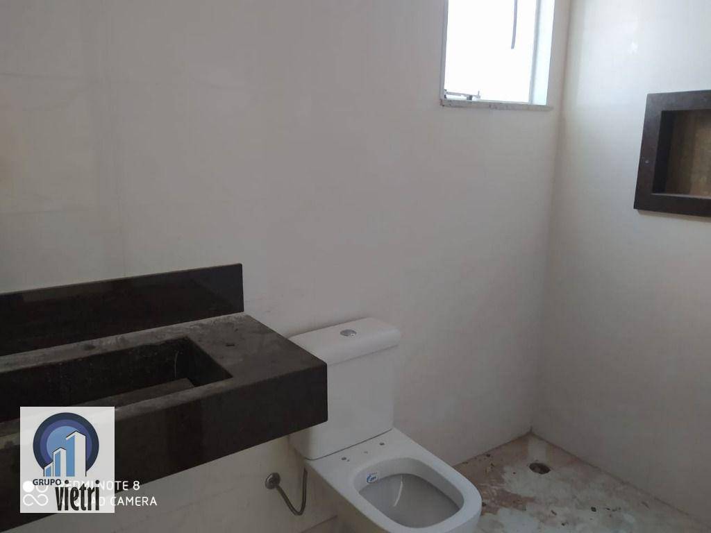 Sobrado à venda com 3 quartos, 200m² - Foto 17