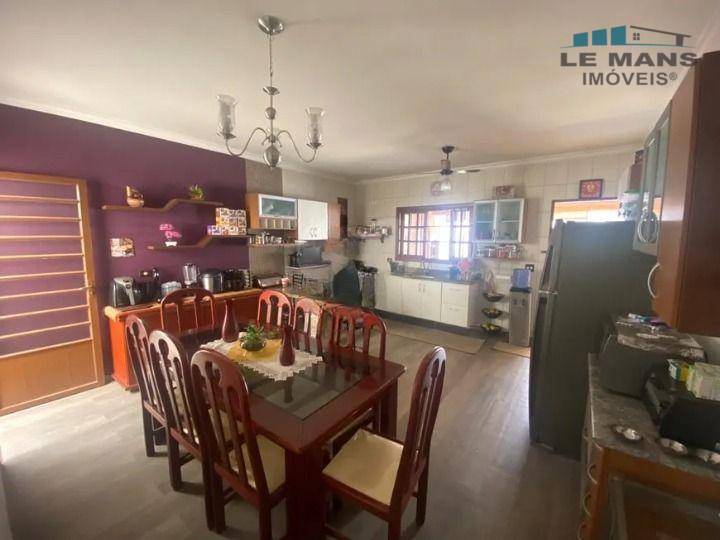 Casa à venda com 3 quartos, 127m² - Foto 4