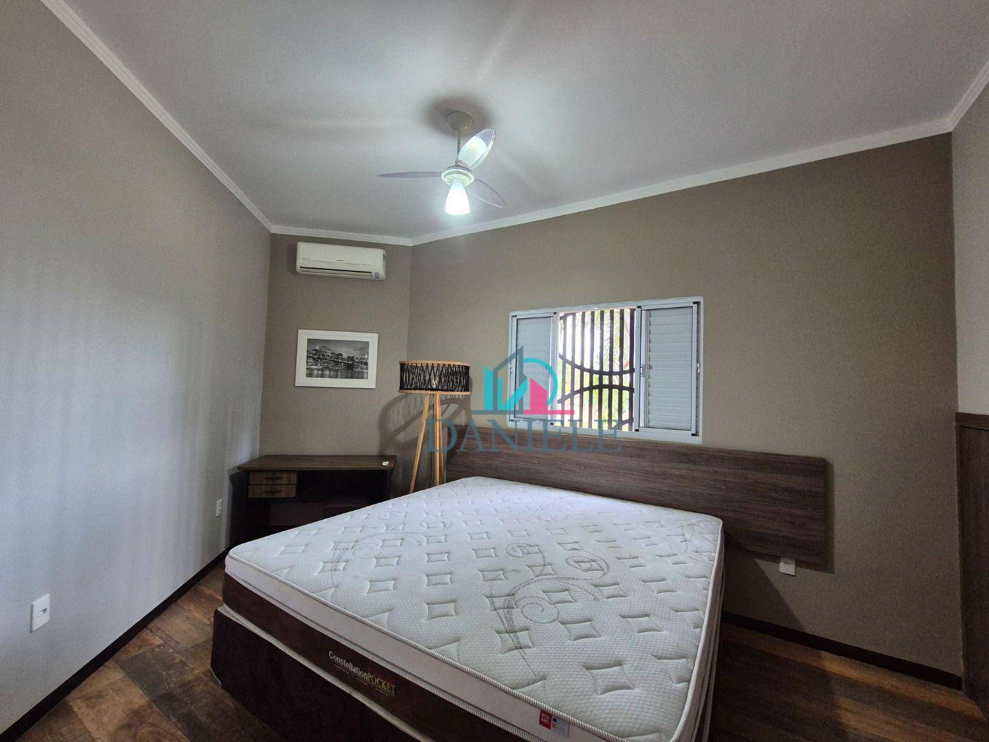 Casa de Condomínio à venda com 3 quartos, 240m² - Foto 17