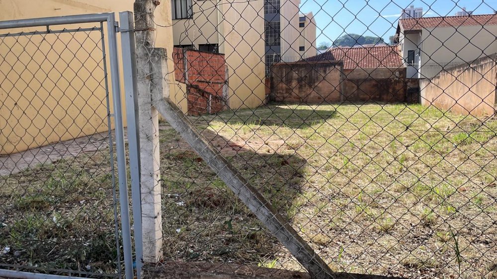 Terreno à venda, 300m² - Foto 3