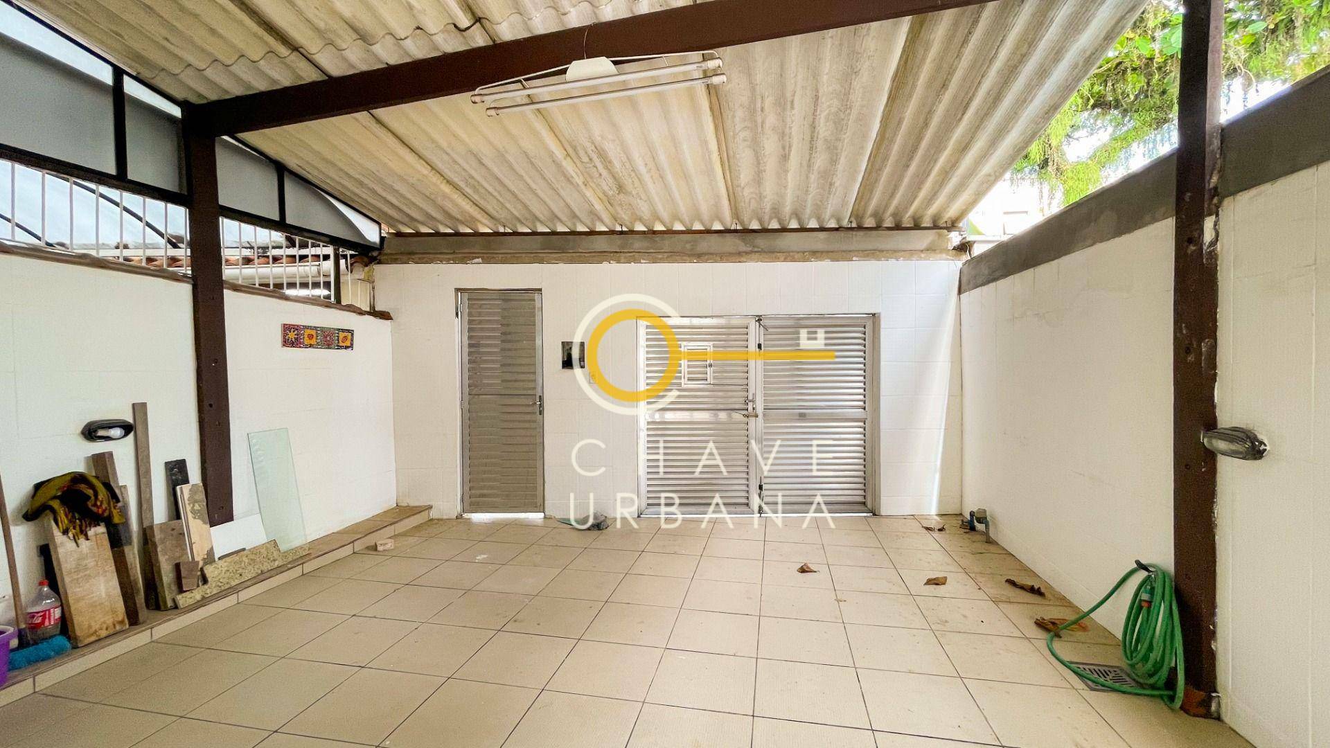 Casa para alugar com 3 quartos, 120m² - Foto 18