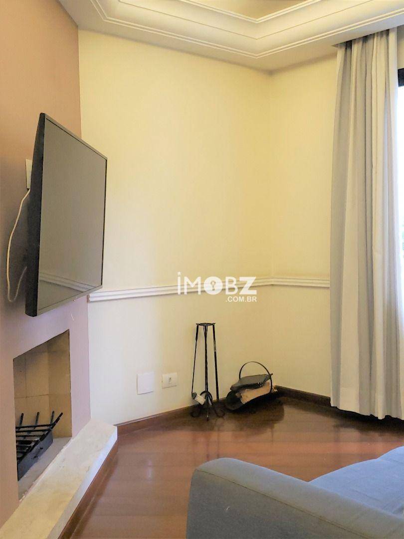 Apartamento à venda com 3 quartos, 232m² - Foto 5