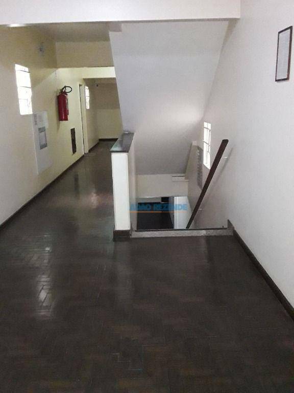 Apartamento à venda com 2 quartos, 39m² - Foto 19