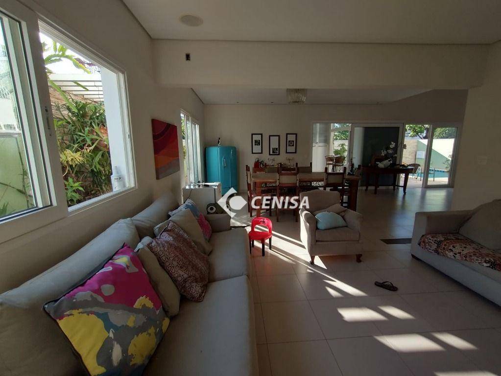 Casa de Condomínio à venda com 3 quartos, 386m² - Foto 3