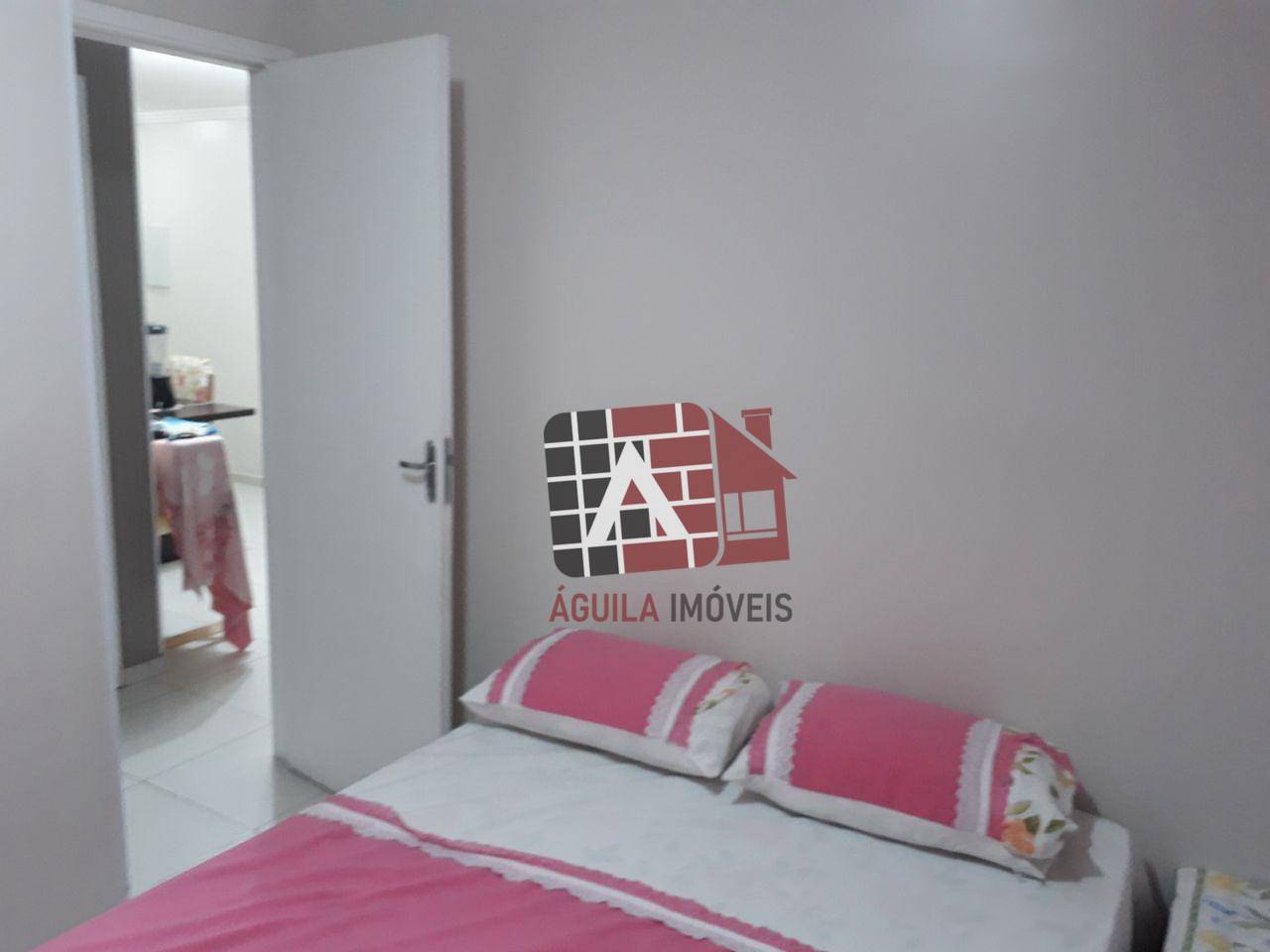 Apartamento à venda com 2 quartos, 48m² - Foto 3