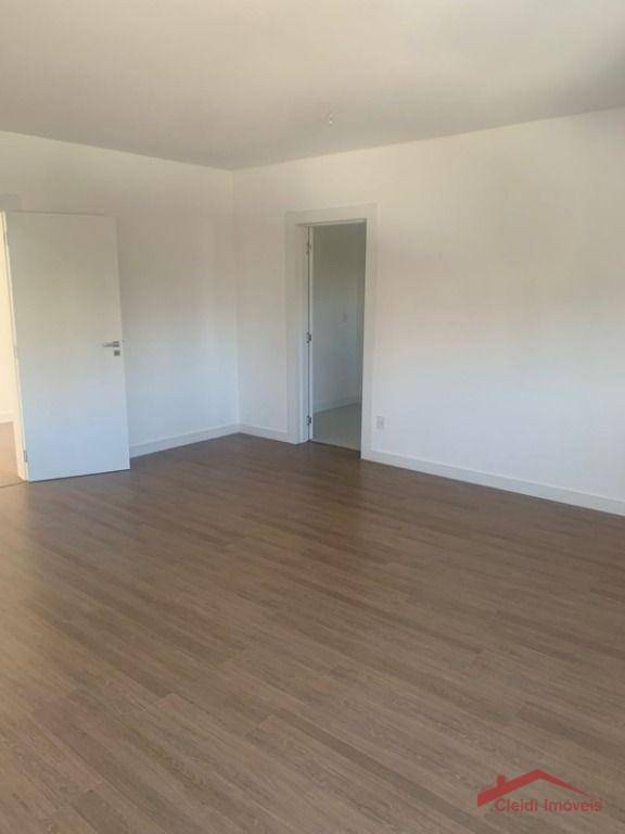 Casa à venda com 4 quartos, 254m² - Foto 19