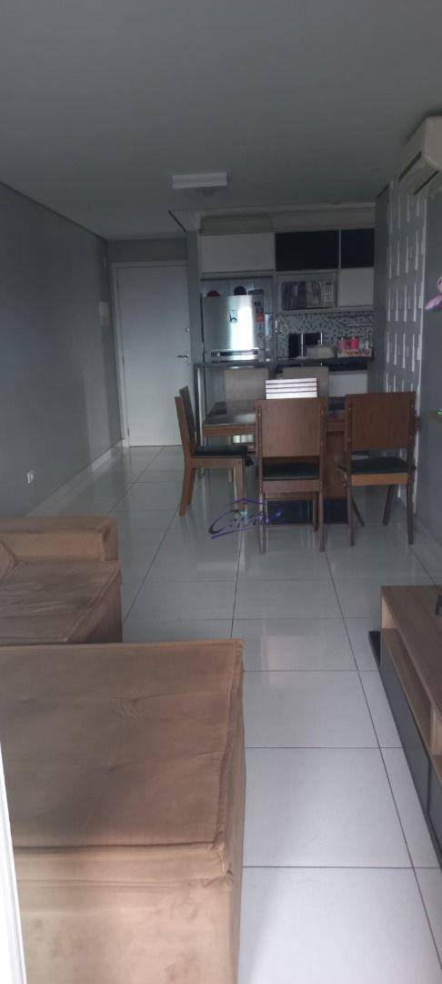 Apartamento à venda com 2 quartos, 83m² - Foto 2