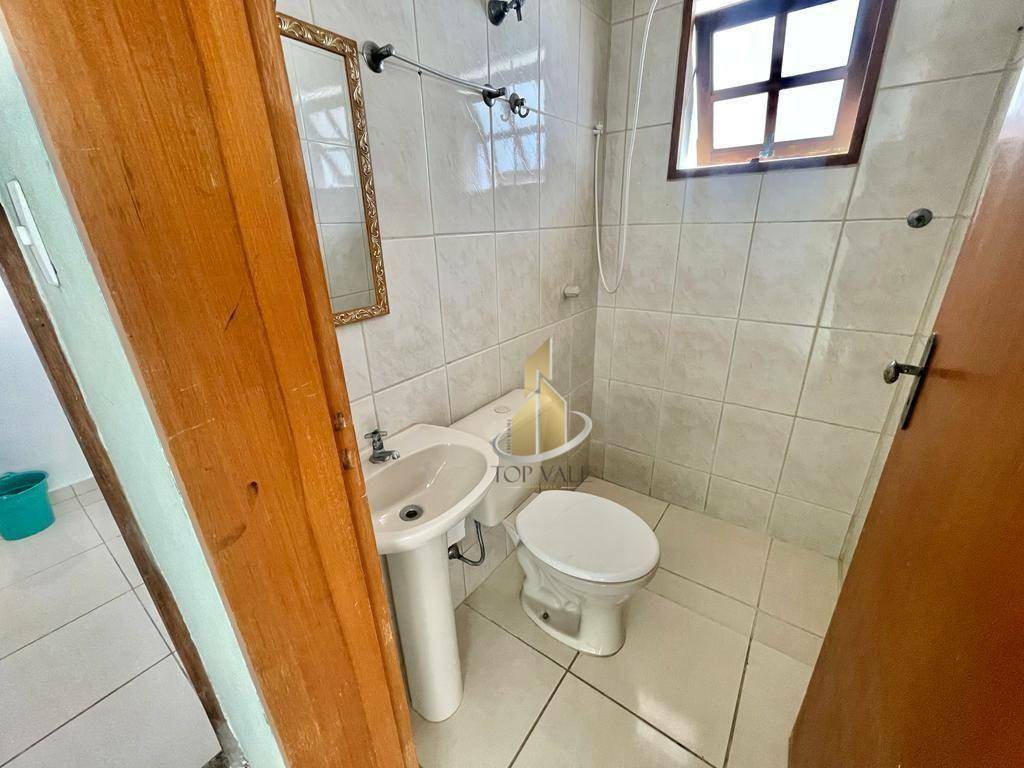 Casa à venda com 3 quartos, 210m² - Foto 20