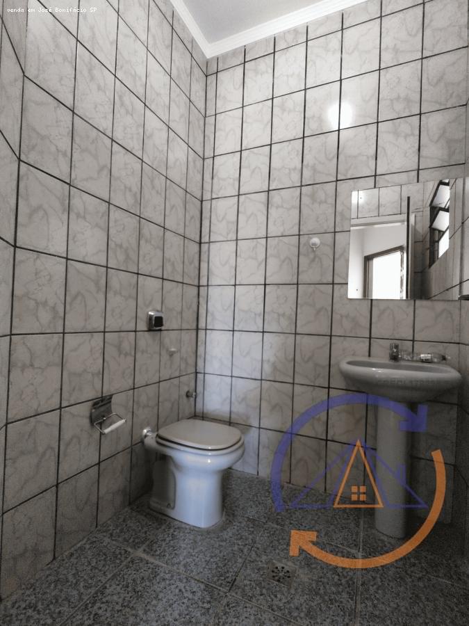 Casa à venda com 3 quartos, 300m² - Foto 16