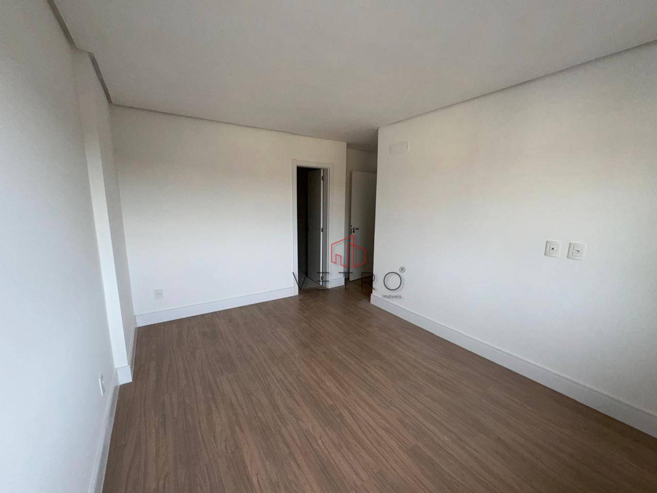 Apartamento à venda com 3 quartos, 174m² - Foto 12