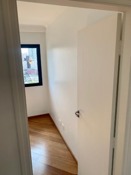 Apartamento à venda com 3 quartos, 87m² - Foto 8