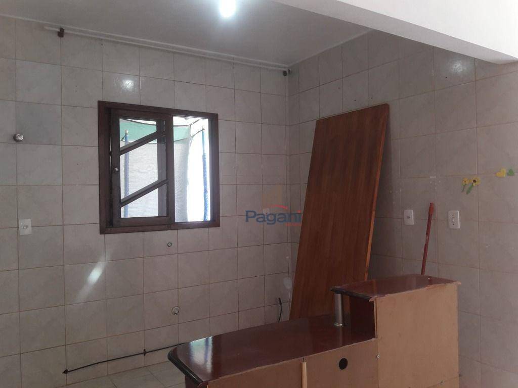 Casa à venda com 5 quartos, 160m² - Foto 19