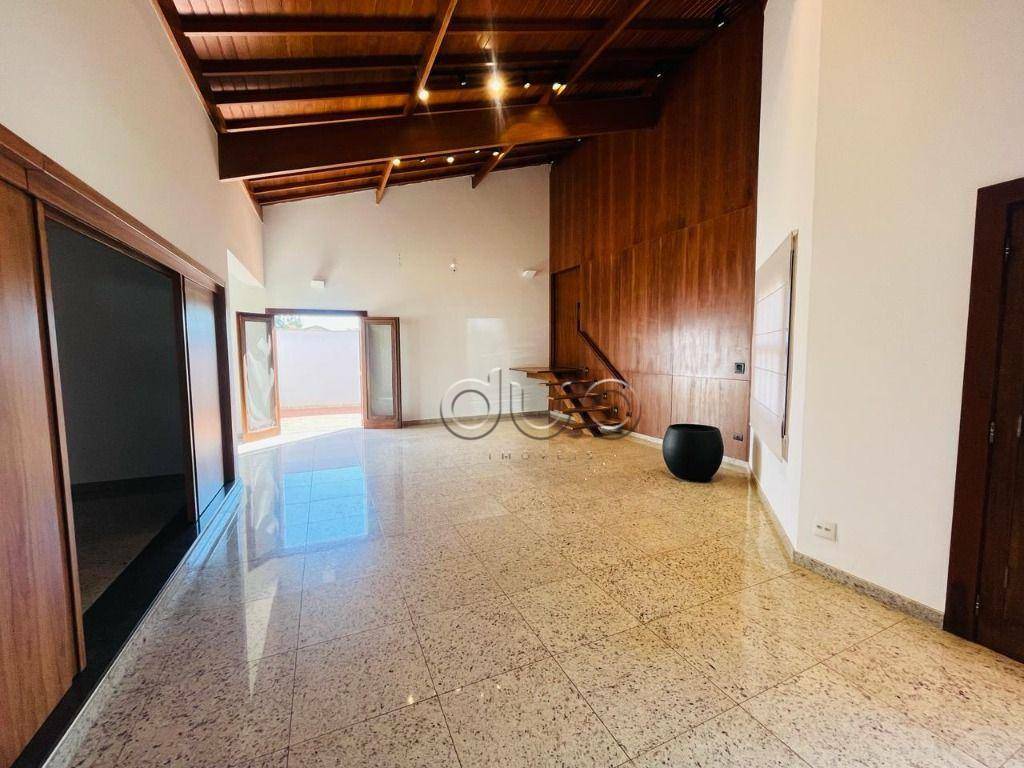 Casa à venda com 3 quartos, 174m² - Foto 14