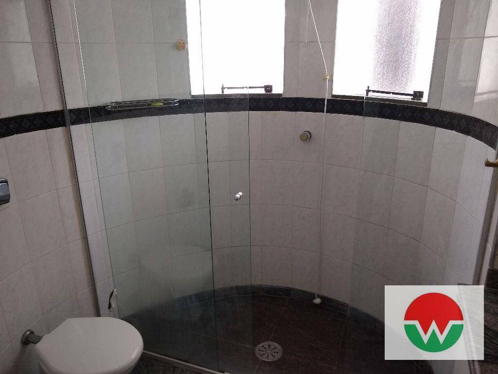 Casa de Condomínio à venda e aluguel com 4 quartos, 370m² - Foto 19