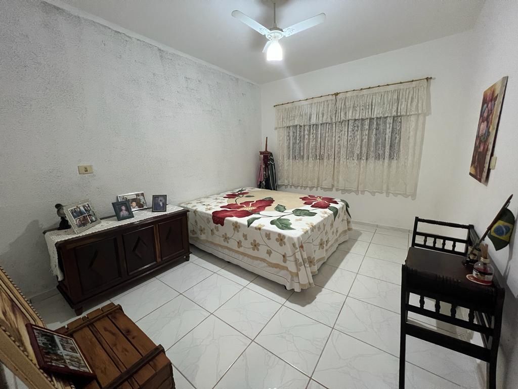 Casa à venda com 3 quartos, 160m² - Foto 14