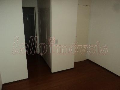 Apartamento para alugar com 3 quartos, 180m² - Foto 11