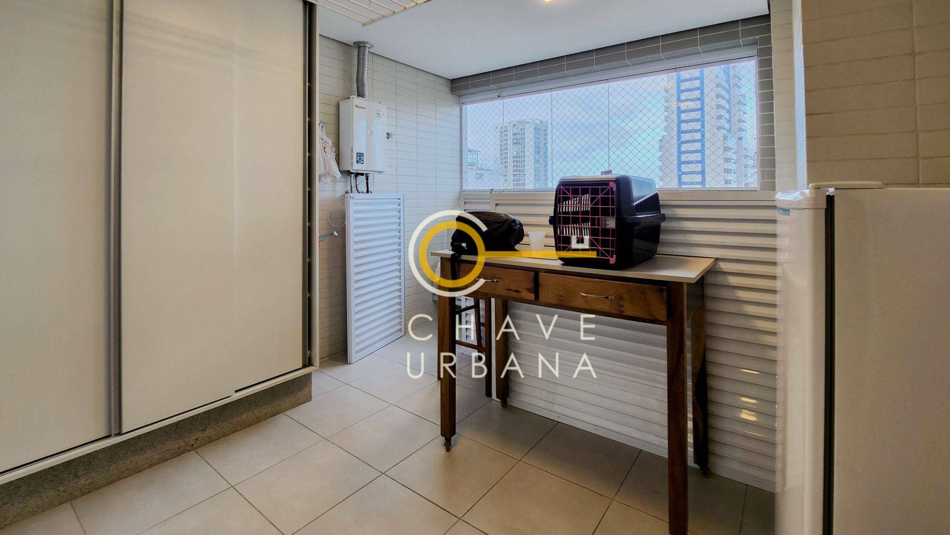 Apartamento para alugar com 3 quartos, 167m² - Foto 41