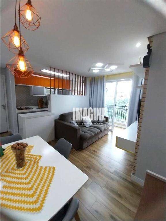 Apartamento à venda com 2 quartos, 45m² - Foto 1