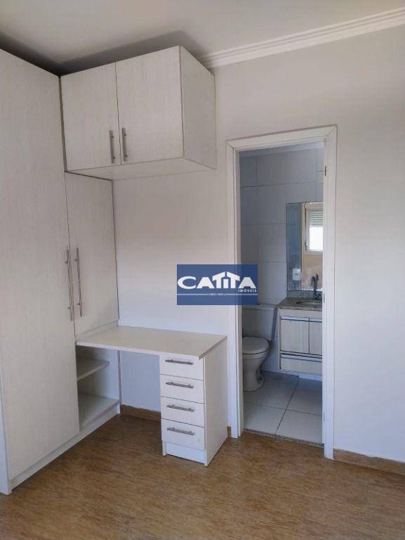 Apartamento para alugar com 2 quartos, 65m² - Foto 19