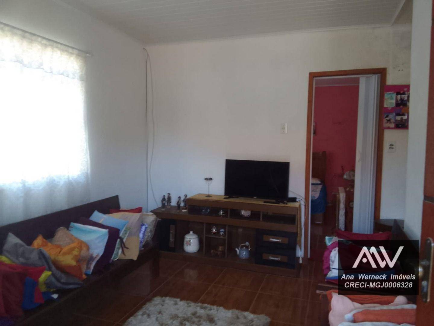 Chácara à venda com 2 quartos, 70m² - Foto 9